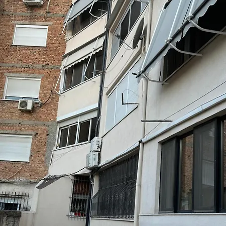Eos * Tirana